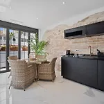 Casa Del Sol By Finest